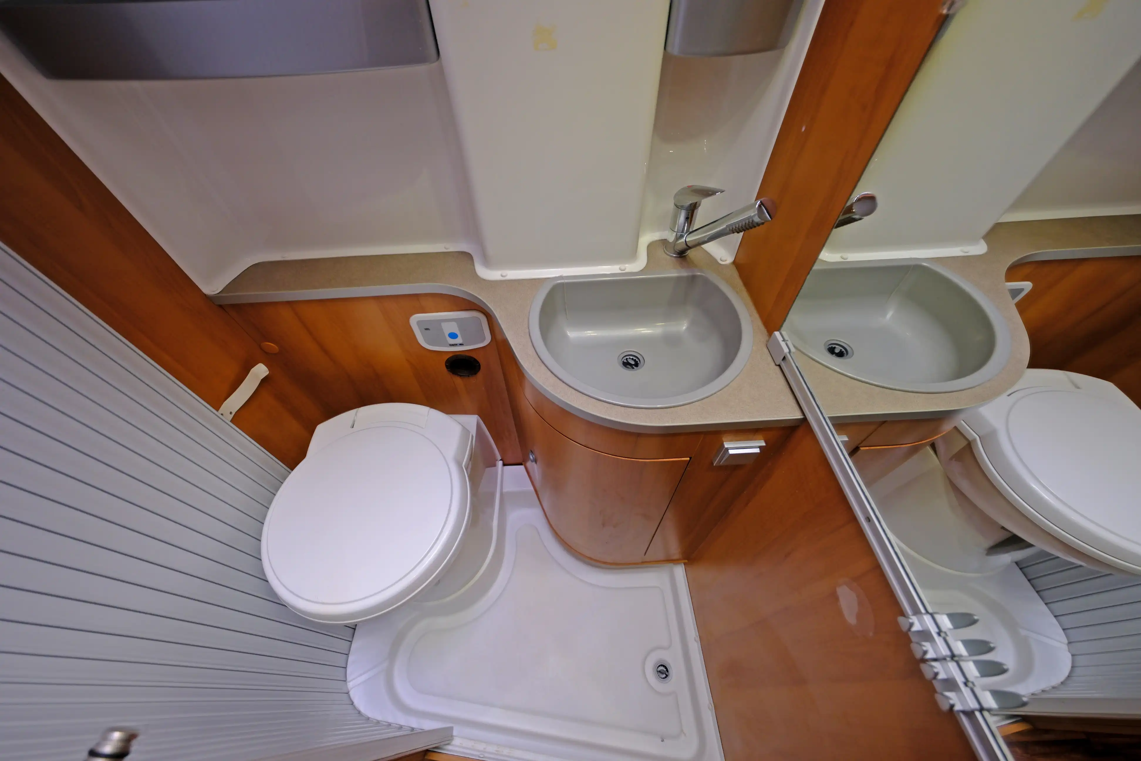 HYMER-ERIBA Car Streetline  322